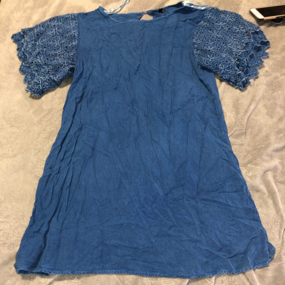Mini blue dress